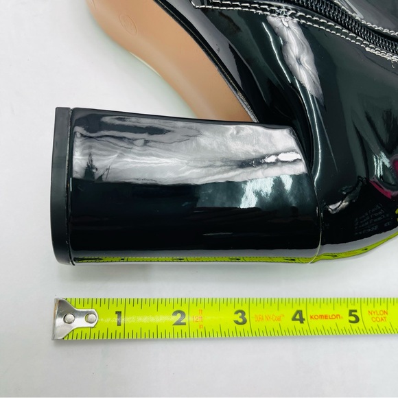 Chunky Heel Two Tone Black and White Patent Day-Vine Ankle Boots, 39 / 8.5 - Picture 7 of 9